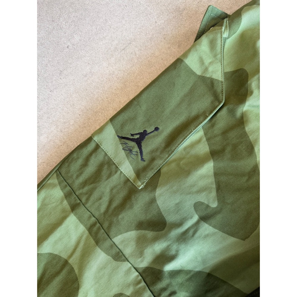 NWT Nike Air Jordan Flight Heritage Camo Cargo Pants Green Mens S Joggers - Picture 4 of 11